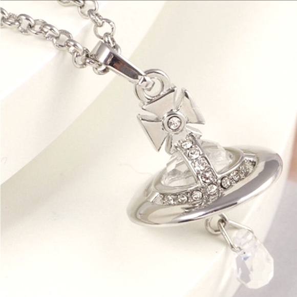 Sold out silver crystal pendant necklace - Picture 2 of 8